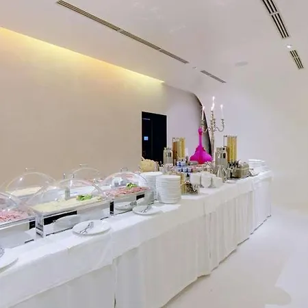 Ripa Hotel 4*
