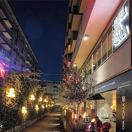 Hotel Ripa 4*