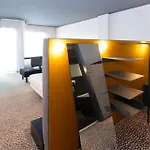 Ripa 4*